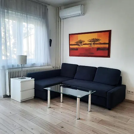 Apartament Andrassy With Inside Parking *
